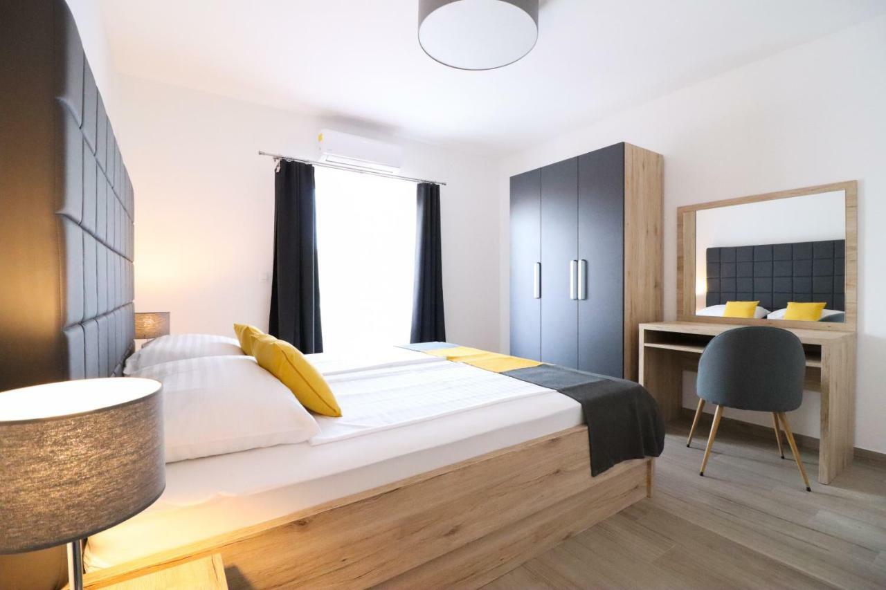 Brand New Apartment In Malinska Kültér fotó